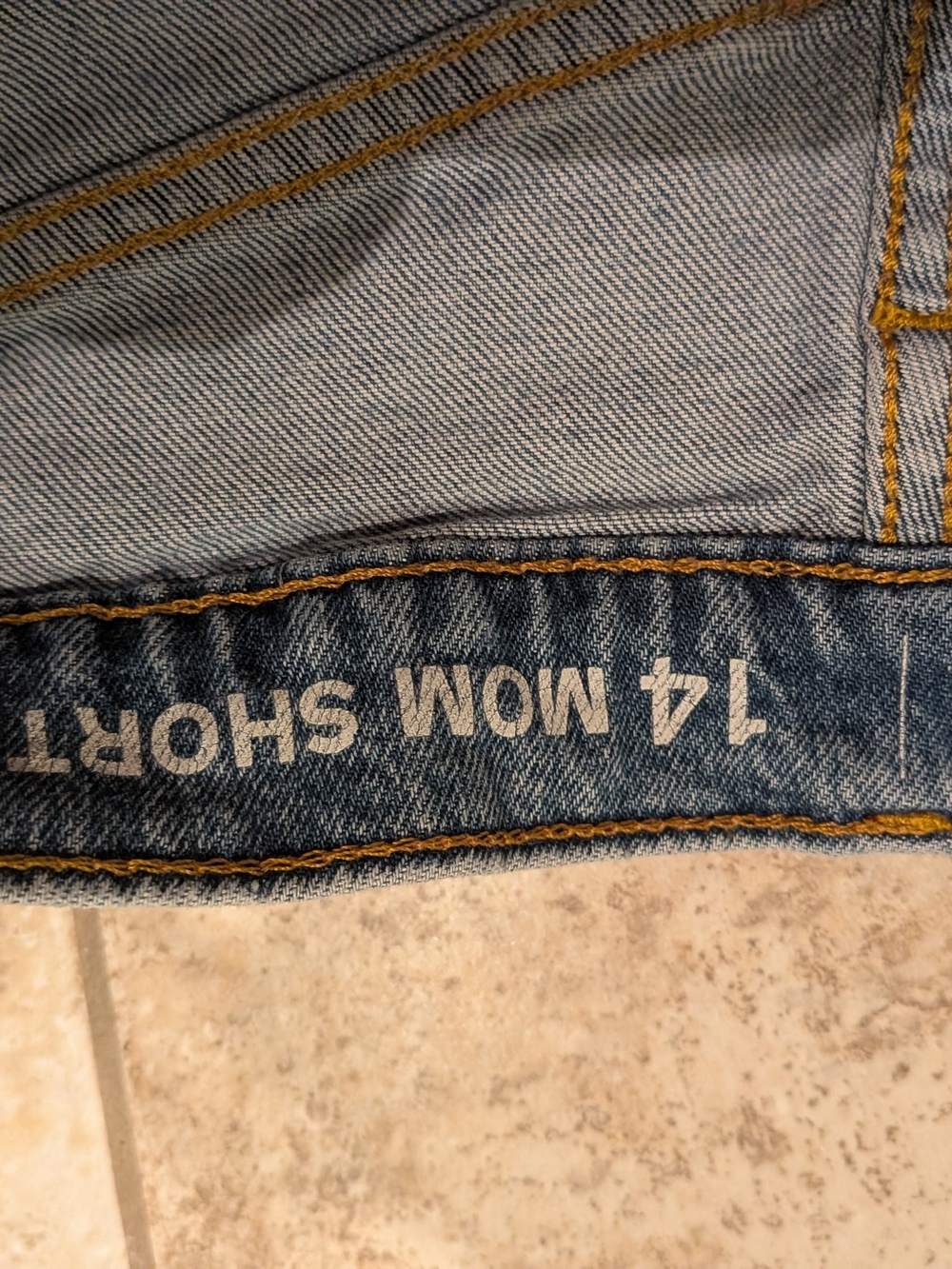 GAP Men's Light Blue Relaxed Jeans with Yellow Stitching